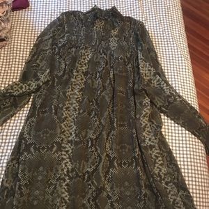 🔴H&M animal print turtle neck sheer dress